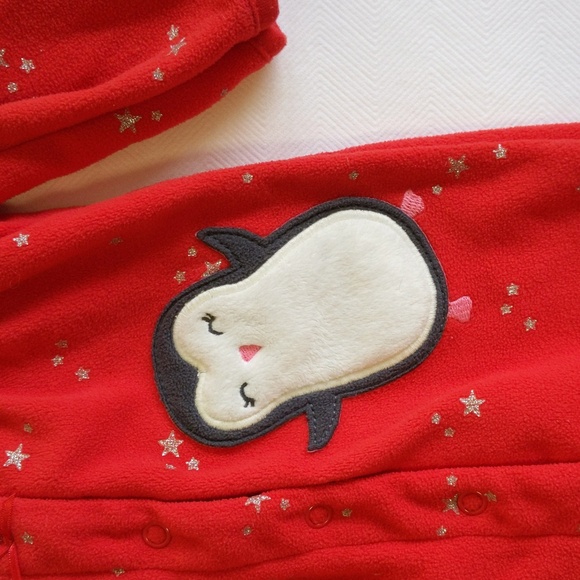 child of mine by carter's red fleece penguin snap footie sleeper pajamas 3 month - Picture 2 of 8